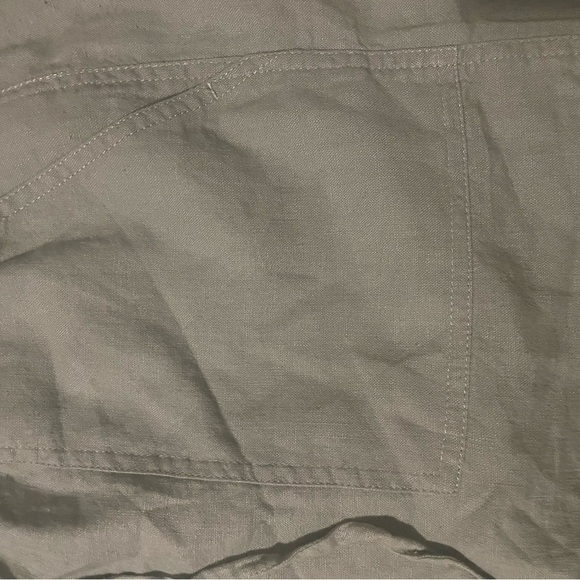 J.Crew size medium, draw string linen shorts. - Picture 5 of 6